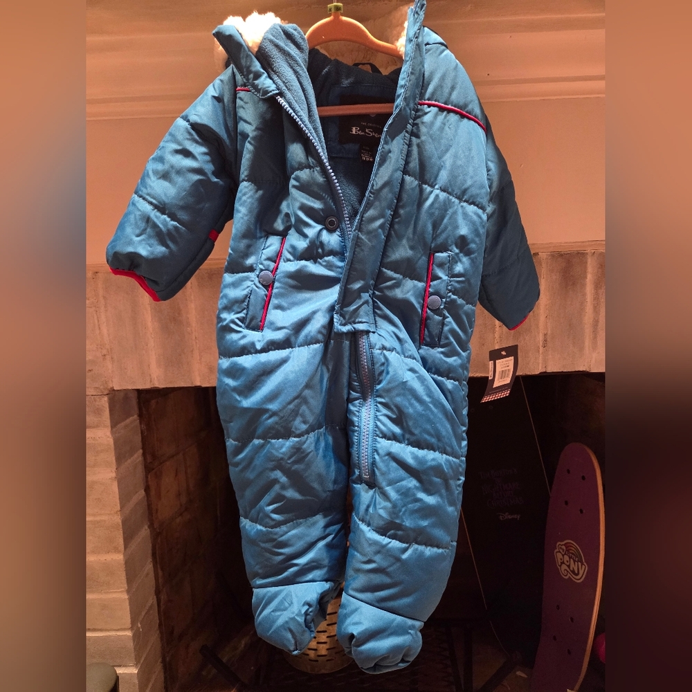 NWT Ben Sherman Snowsuit ☃️ Size 6-9months